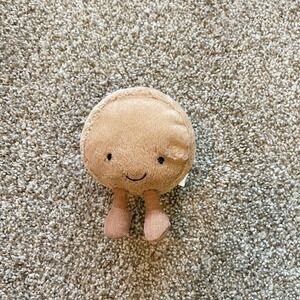 Jellycat Amuseables Mona Macaron Chocolate‎ Food Small Brown